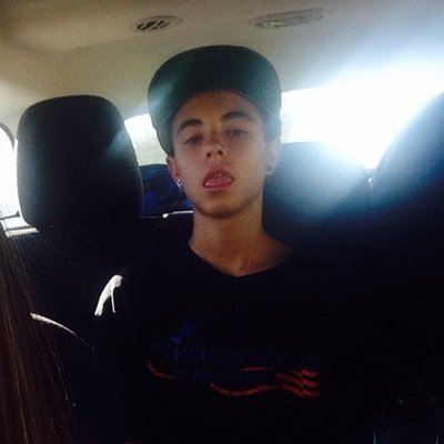 Profile Picture of Dustin (@dustinbyrnes) on Twitter