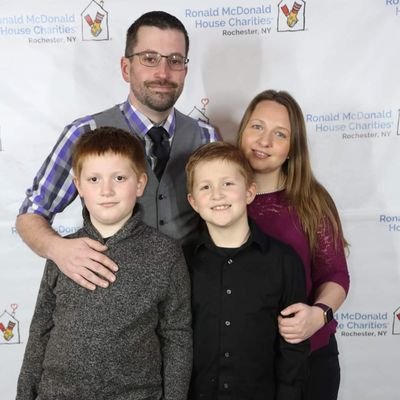 Profile Picture of Jonathan Rowlands (@JRRowlands585) on Twitter