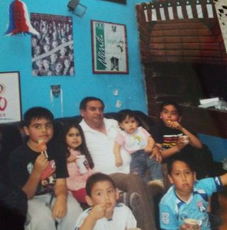 Profile Picture of Roberto Ossandon Chacana (@roberto.ossandonchacana.1) on Facebook