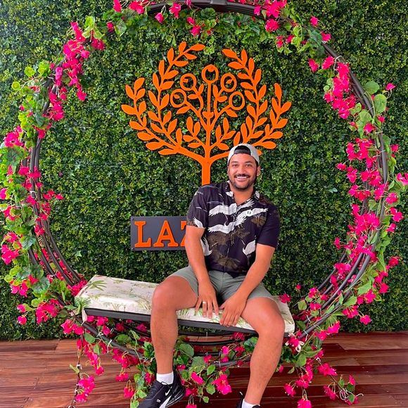 Profile Picture of Nelson Borges (@nelsonborges295) on Poshmark