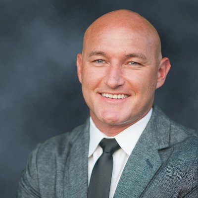 Profile Picture of Justin Phillips (@JustinMPhillips) on Twitter