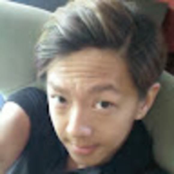 Profile Picture of Jeffrey Lin (@jeffreylin38) on Poshmark
