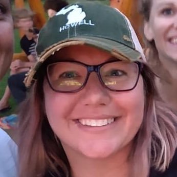 Profile Picture of Cassandra Hull (@Cassand81236020) on Twitter