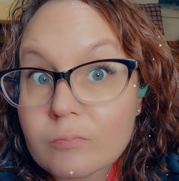 Profile Picture of Sonja Olson (@sonja_rob) on Poshmark