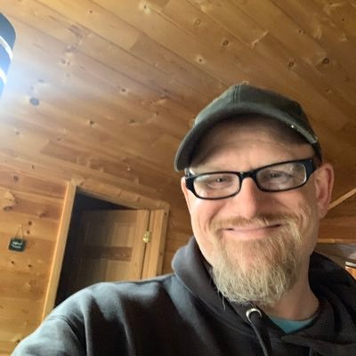 Profile Picture of Mike Stowell (@mikestowell11) on Twitter