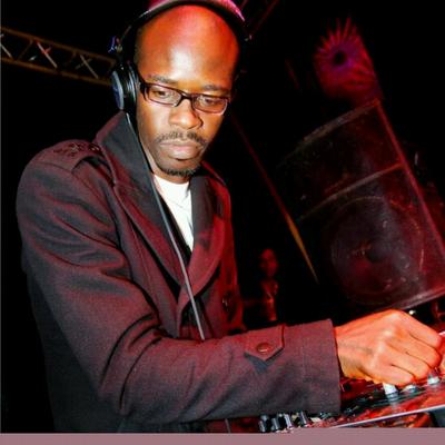 Profile Picture of Jason Mare (@EchothemasterDJ) on Twitter