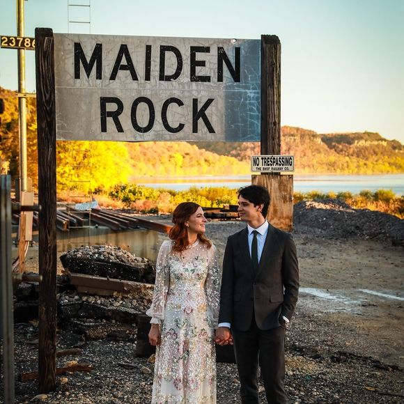 Profile Picture of Amanda Unruh (@asu1027) on Poshmark