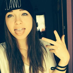 Profile Picture of Hailey Emde (@haileyyy_emde) on Myspace