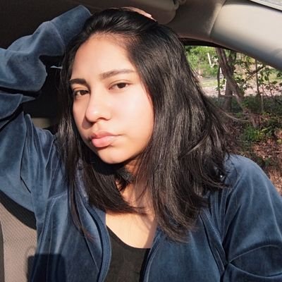 Profile Picture of Clarissa León (@ClarissaLen3) on Twitter