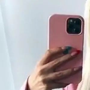 Profile Picture of Love is love…❤️ (@ne_bitna_sam) on Tiktok