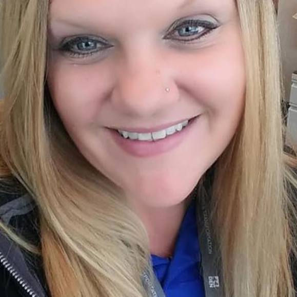 Profile Picture of Jennifer Mcphate (@jennifermcphate) on Poshmark