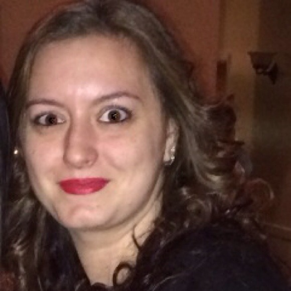 Profile Picture of Rosemarie Bruccoleri (@rbrock201) on Poshmark