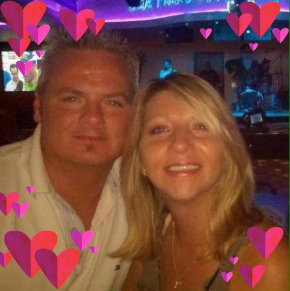 Profile Picture of Joe Rhodes (@joe1969rhodes) on Poshmark