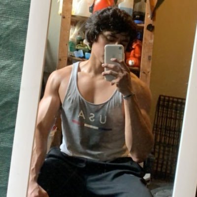 Profile Picture of Mark Sarmiento (@Markness_) on Twitter