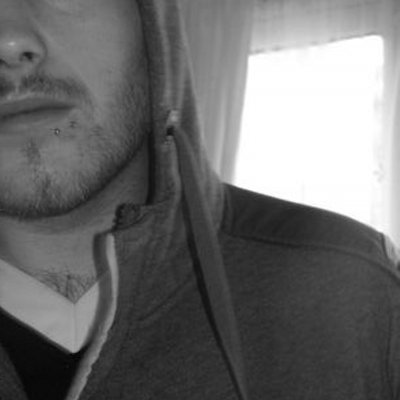 Profile Picture of Dan Stuckey (@EcrWs2) on Twitter