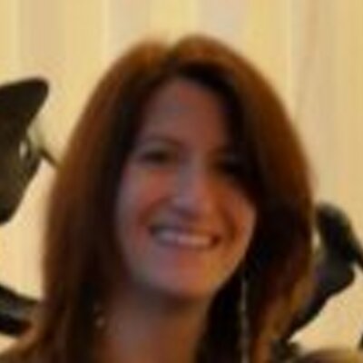 Profile Picture of Jocelyn Johnson (@jocelynjtweet) on Twitter