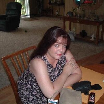 Profile Picture of Lisa Loftus (@Boop620) on Twitter