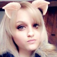 Profile Picture of Sandy Devaux (@Devaux06981138) on Twitter