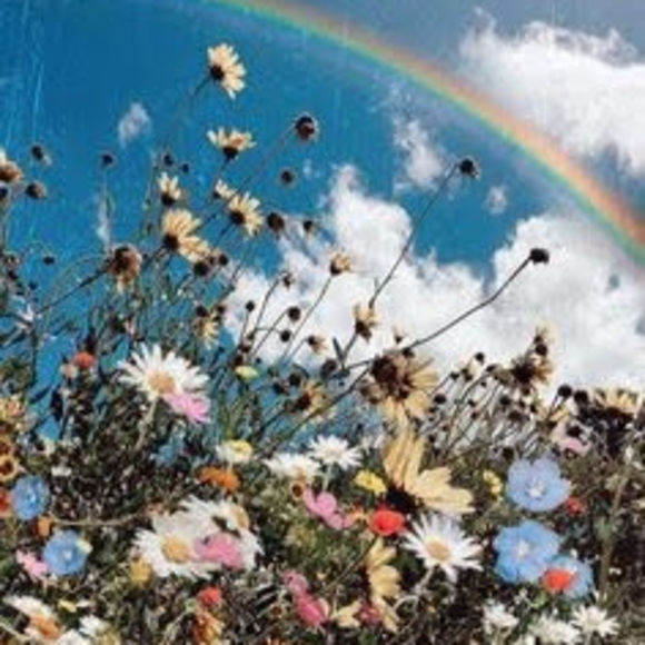 Profile Picture of Eden Bagalayos (@edenbagalayos) on Poshmark