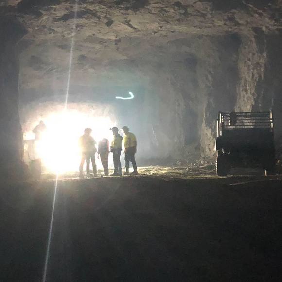 Profile Picture of Jake Gleason (@jakeglesn) on Poshmark