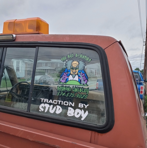 Profile Picture of Raymond Lindsley (@raymondlindsley) on Poshmark