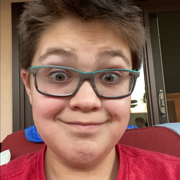 Profile Picture of Tyler Conklin (@tyler_conklin) on Poshmark