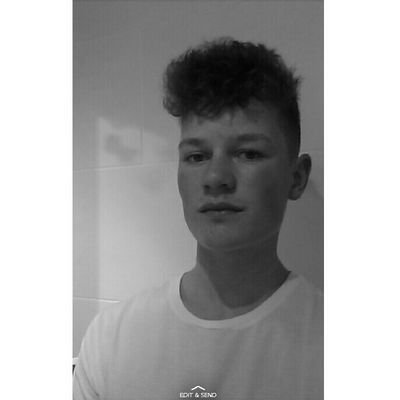 Profile Picture of George Ball (@georgeball2001) on Twitter