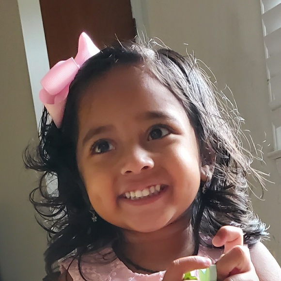 Profile Picture of Aruna Patel (@arunaviren784) on Poshmark