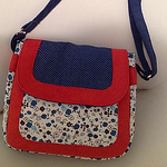 Profile Picture of Encantos Bolsas Femininas (@bags e acessorios) on Flickr