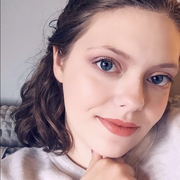 Profile Picture of Jordan Wilson (@jordanbooks6) on Poshmark