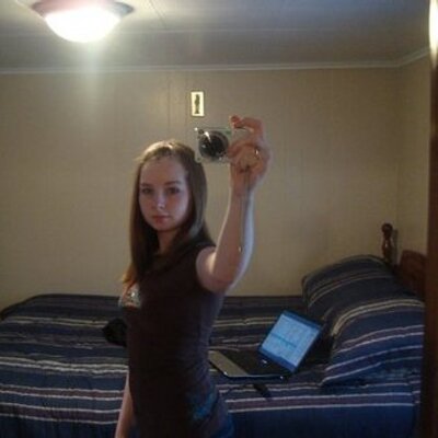 Profile Picture of Haley Doran (@HighOnLove16) on Twitter