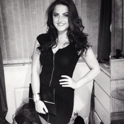 Profile Picture of Danielle Bennett (@DaniiBennett) on Twitter