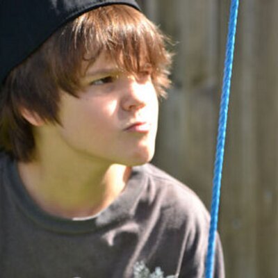 Profile Picture of Mitchell Calvert (@Moopoo6Mitchy) on Twitter