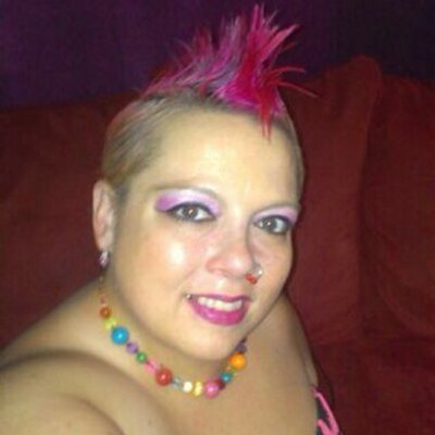 Profile Picture of Cheryl Ray (@punkmama38) on Twitter