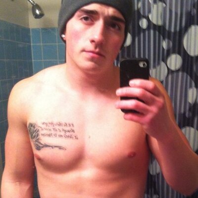 Profile Picture of Classictoolbag (@ClassenJoshua) on Twitter