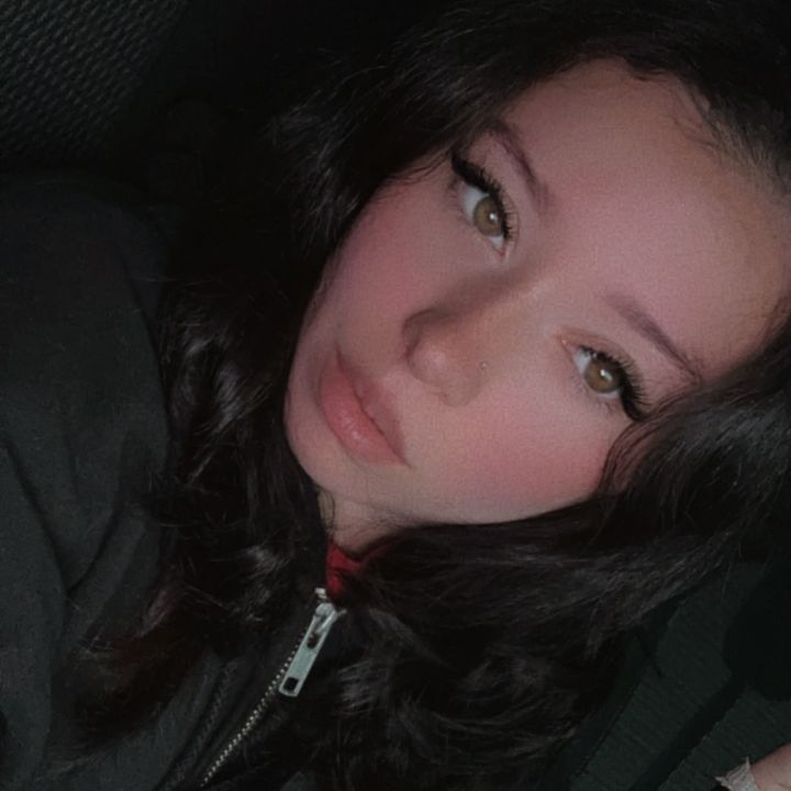 Profile Picture of Jasmine (@jasminedansby) on Tiktok