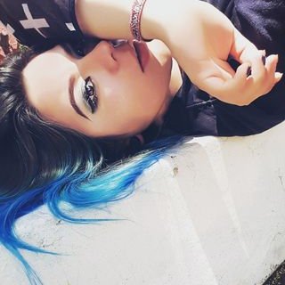 Profile Picture of Lucy (@LuNa_Spellman) on Twitter