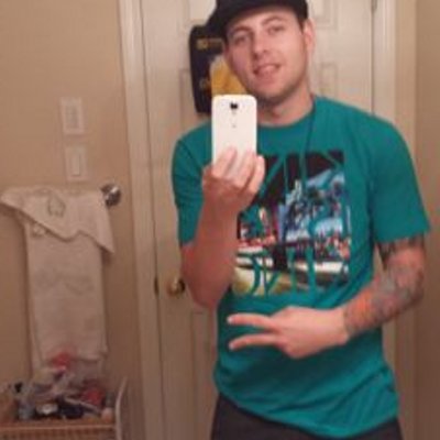 Profile Picture of Est19XXGuy4life (@ColinNewmanGuy) on Twitter