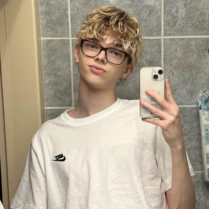 Profile Picture of Adam Horvath (@adamhrth1) on Tiktok