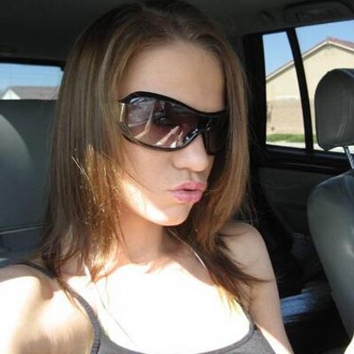 Profile Picture of Sabrina Roach (@sabrinaroach12) on Twitter