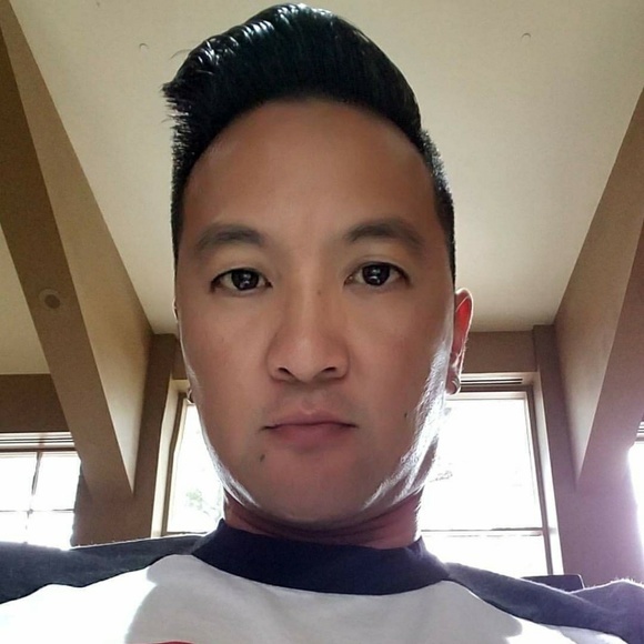 Profile Picture of Jeff Kong (@pudahair) on Poshmark