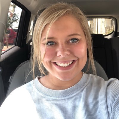 Profile Picture of Alexandra James (@aalleexx_87) on Twitter