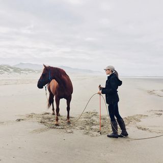 Profile Picture of Hillary Thacker (@hillarymrose) on Facebook