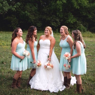 Profile Picture of Tori Cooper (@torifaith11) on Twitter