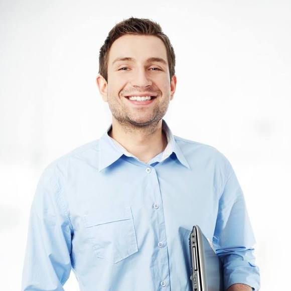 Profile Picture of Michael Levin (@lexelmoving) on Poshmark