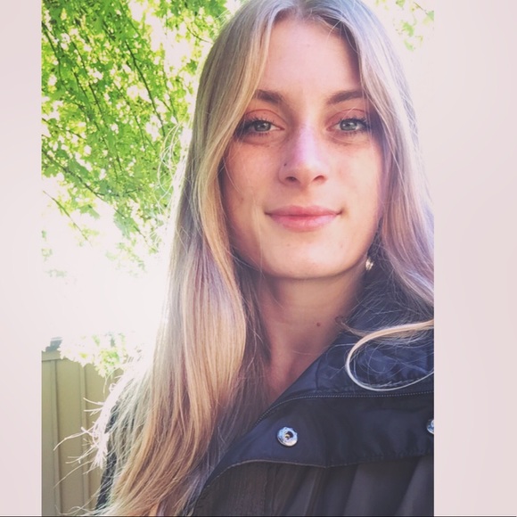 Profile Picture of Kaley Brower (@vansgirlatheart) on Poshmark