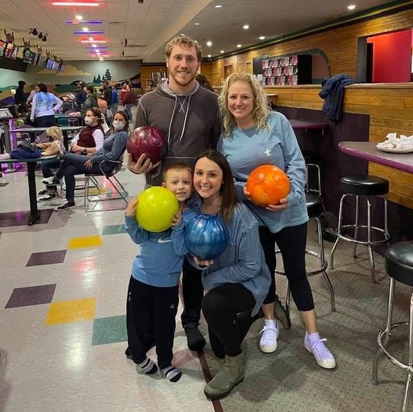 Profile Picture of Tina Reignier (@mreignier) on Poshmark