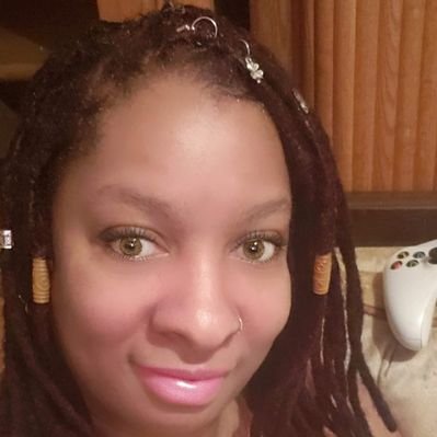 Profile Picture of Lisa Lofton (@keyonshia77) on Twitter