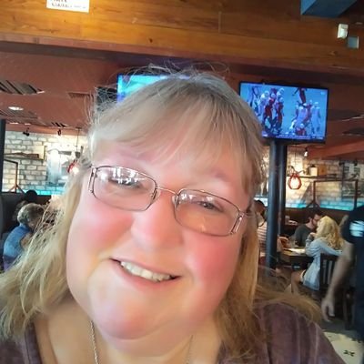 Profile Picture of Kimberly Elmore Waterson (@ElmoreWaterson) on Twitter