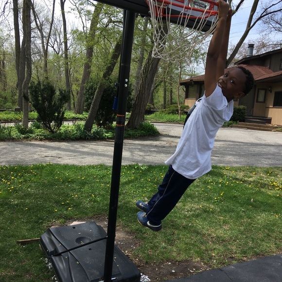 Profile Picture of Mitchell Price (@goldtanaa) on Poshmark